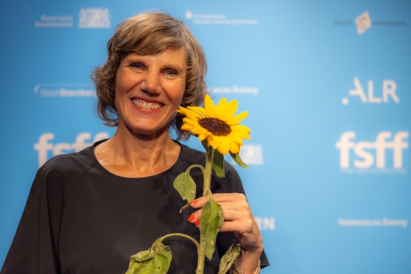 Sandra Prechtl (Regie EINAR SCHLEEF - ICH HABE KEIN DEUTSCHLAND GEFUNDEN) (© Jörg Reuther)