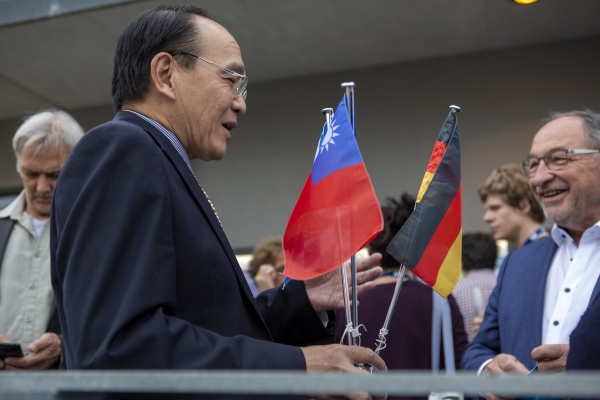 Tsong-Ming Hsu (Generaldirektor der Taipeh-Vertretung in Deutschland, Büro München) (© Pavel Broz)