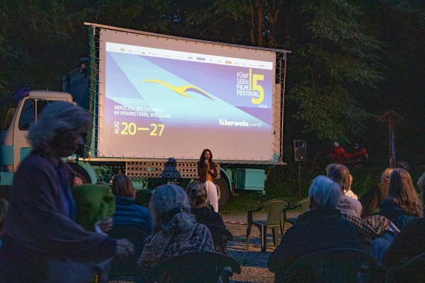  OPEN AIR am Kino Pfarrstadel Weßling (© Dirk Hagena)